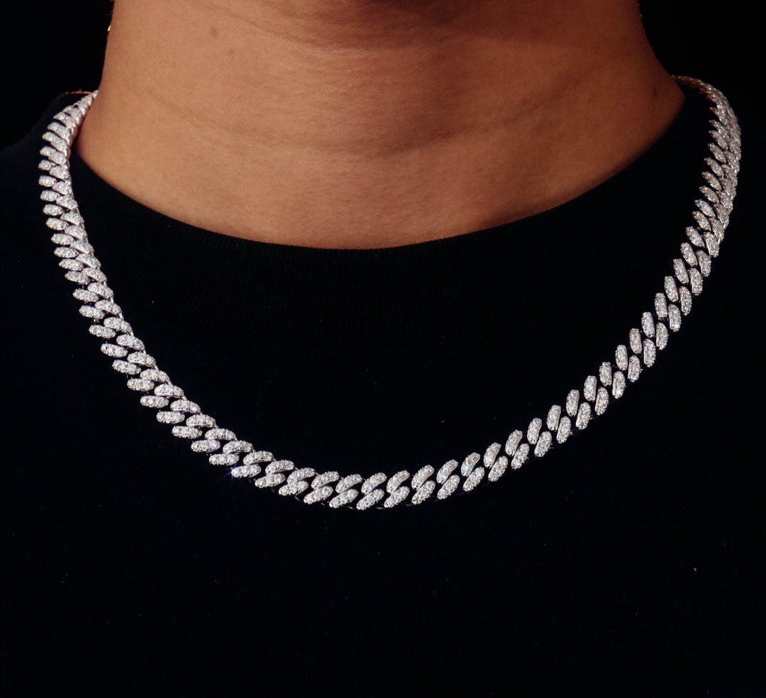 8mm Moissanite Cuban Link Chain - D Colour - VVS1 - 925 Silver w/ 18k White Gold Plating